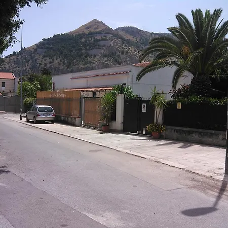 La Casa Di Jole מונדלו